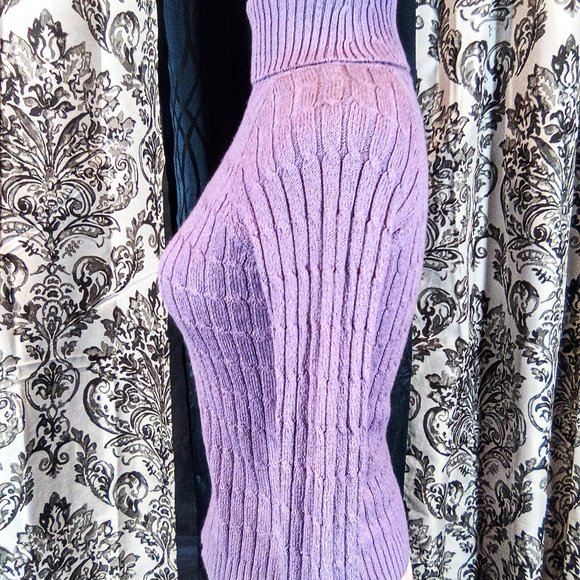 Cable Knit Sweater - Picture 2 of 11